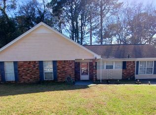 7207 W Sugar Tree Ct, Savannah, GA 31410