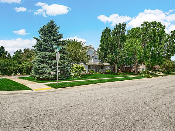 5th image of 7544 Wren Ct
