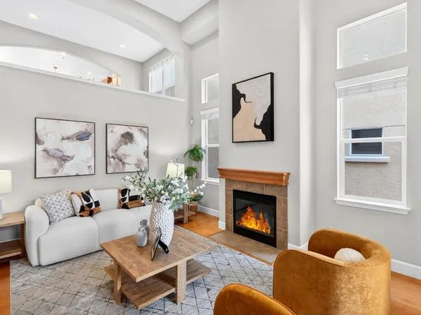 11512 Murano Cir, Cupertino, CA 95014