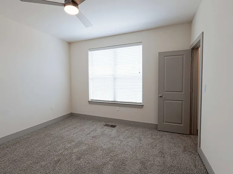 The District At Cypress Waters - Parson's Green — Photo 999