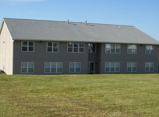 1603 Breca Ridge Dr APT 111, Anamosa, IA 52205