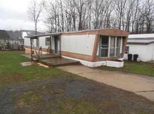 57 Ferguson Cir, Mc Henry, MD 21541