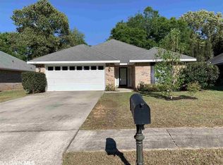 8058 Brookside Ln, Daphne, AL 36526