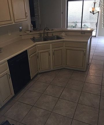 5th image of 5938 Woodridge Cv