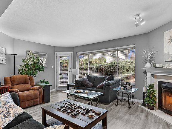 2nd image of 11580 Burnett St #23