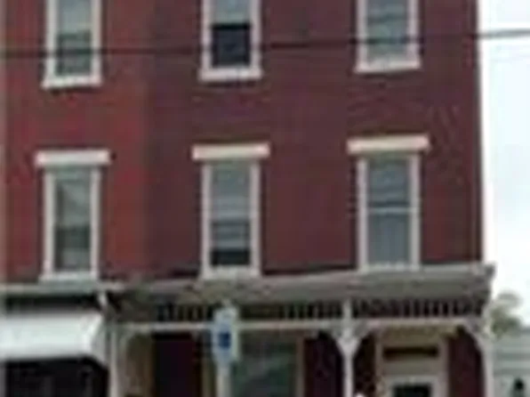 621 Emerald St, Harrisburg, PA 17110