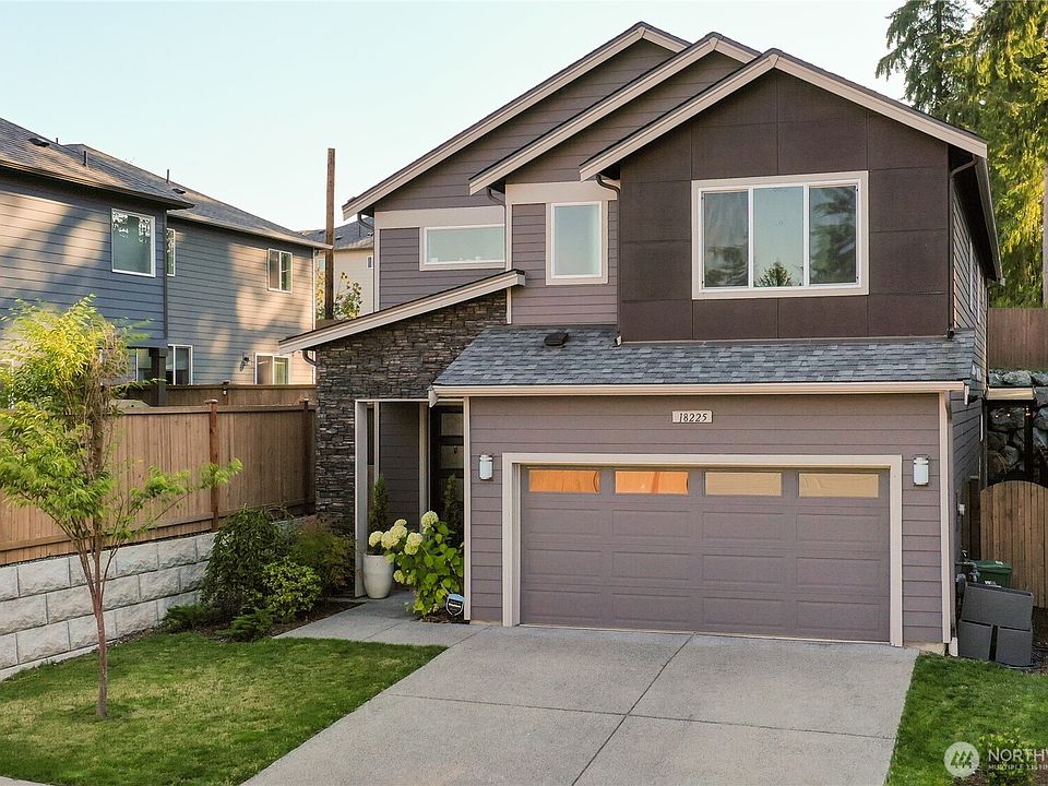 1st image of 18225 17th Avenue W