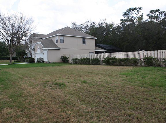 2nd image of 2325 Blossomwood Dr