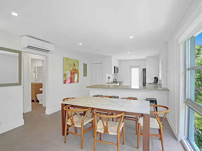 625 NE 13th Ave #2 — Photo 25