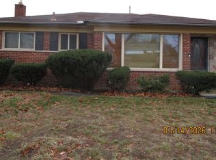 24345 Myler St, Taylor, MI 48180