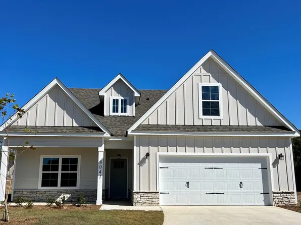 8041 Barton Dr, Midland, GA 31820