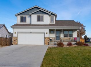 704 S School House Dr, Milliken, CO 80543