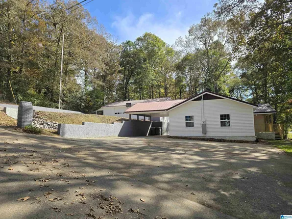 301 Westwood Dr, Springville, AL 35146