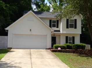 7005 Blithe Low Pl, Charlotte, NC 28273