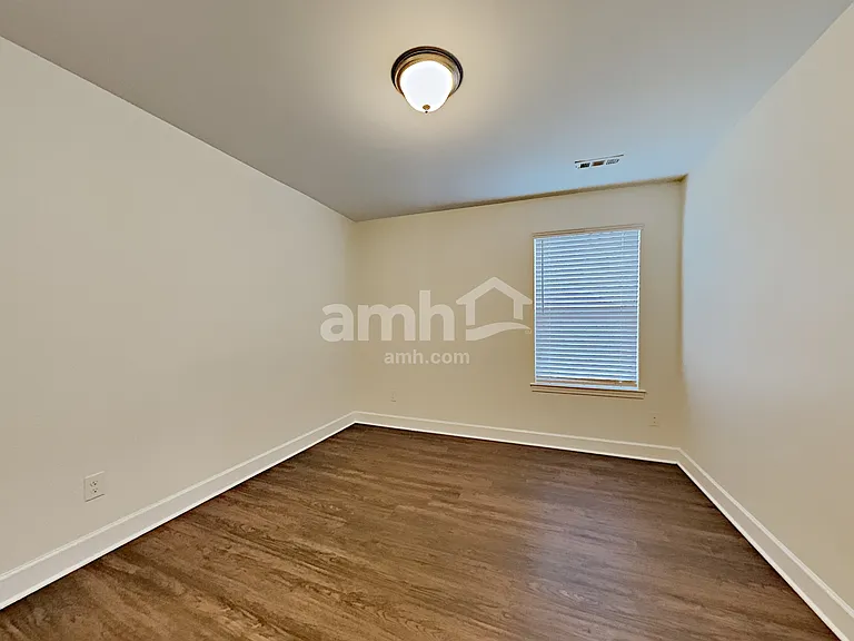 6001 Trailwater Aly — Photo 15
