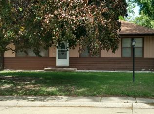 1708 N 15th St, Beatrice, NE 68310