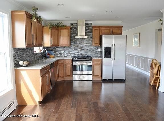 4th image of 20 Greenville Ct