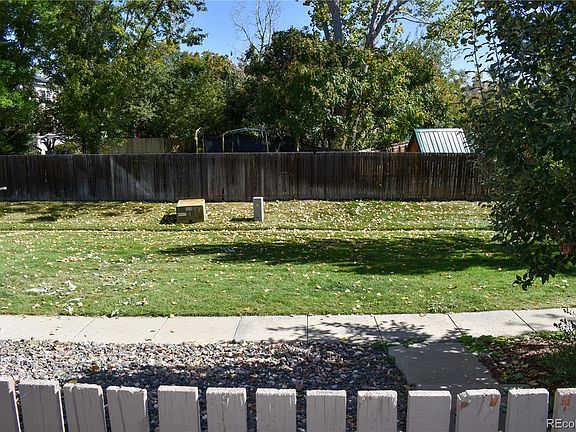 4th image of 304 S Taft Court #79