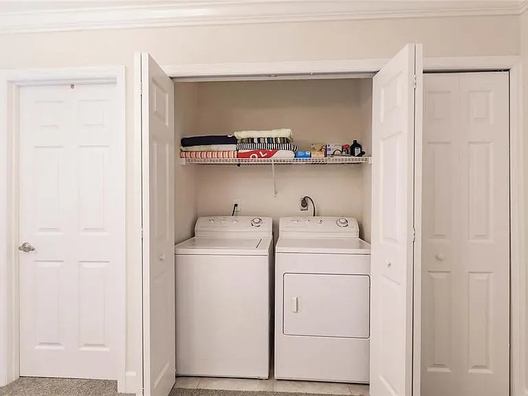 1205 E Peppertree Dr #232 — Photo 29