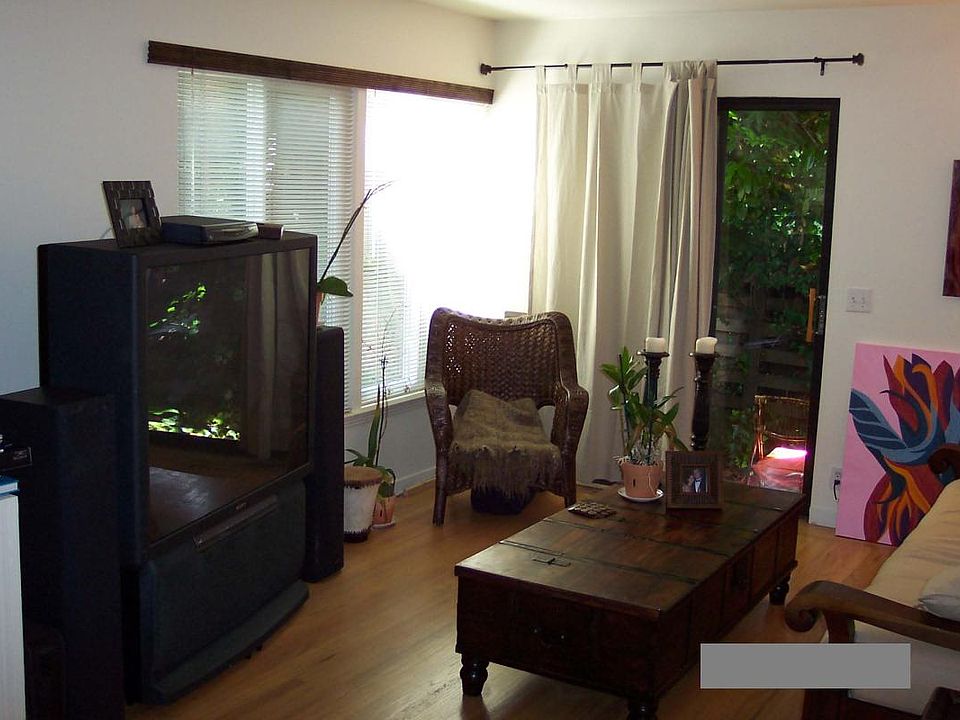 1st image of 728 Channing Ave