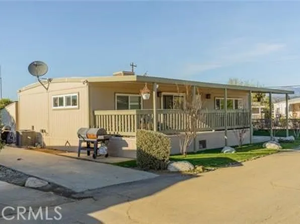 1134 Villa Calimesa Ln #42, Calimesa, CA 92320