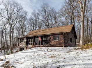 110 Westwoods Rd #2, Sharon, CT 06069