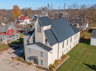 206 N Maple St, Hopkins, MI 49328
