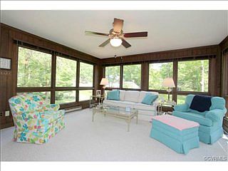 3rd image of 2035 Surreywood Ct