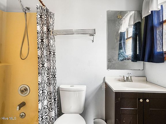 15th image of this home