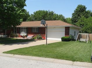 9300 E 30th St S, Independence, MO 64052