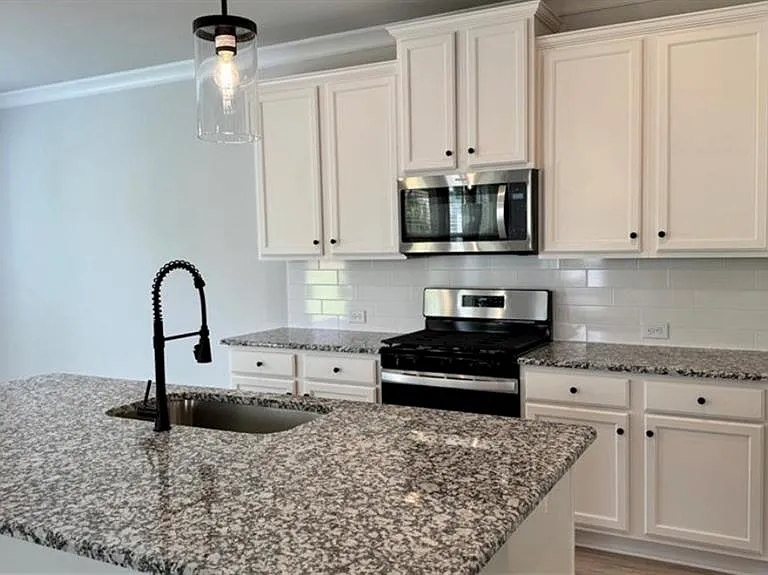 3762 Dover Run Ln — Photo 28