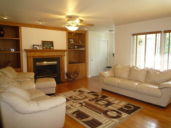 5th image of 121 Brainerd Ave