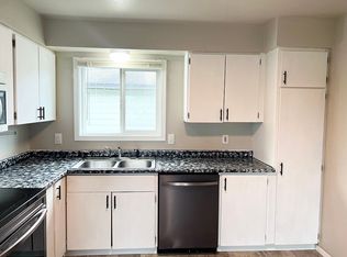 1103 Karluk St APT 2, Anchorage, AK 99501