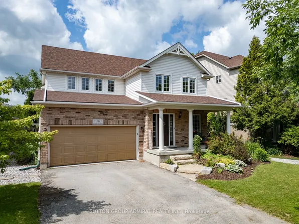 36 Georgian Meadows Dr, Collingwood, ON L9Y 5H2