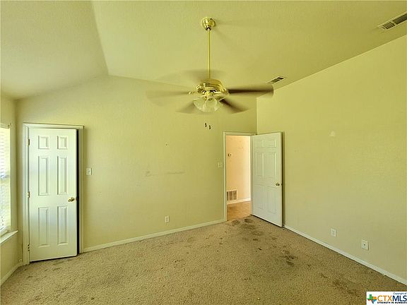3rd image of 3409 Greenlawn Dr