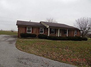 108 Ledan St, Flemingsburg, KY 41041
