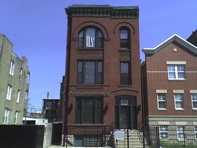 1st image of 2740 W Haddon Ave #3