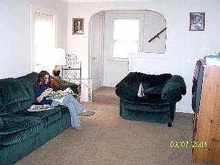 2nd image of 406 W Crawford Ave