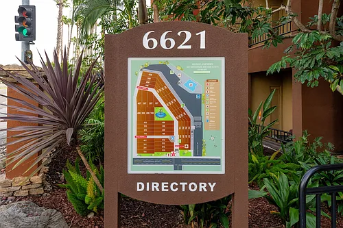 Diplomat Apartments Photo 1