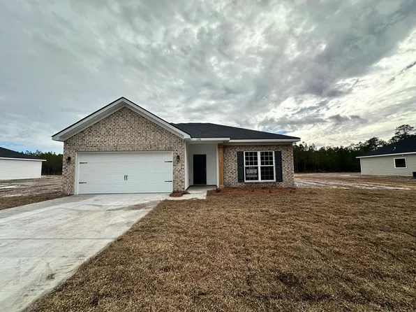 1398 SE Arnold Dr, Allenhurst, GA 31301