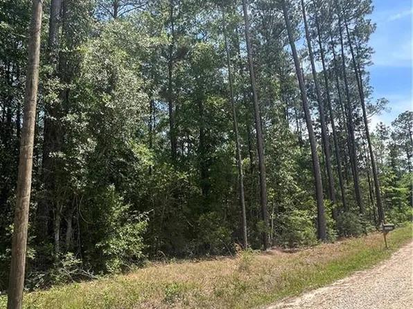 Niblick St, Abita Springs, LA 70420