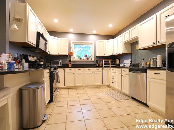 141 Nottinghill Rd. #1 Boston - Brighton Unit Photo 2 (1)