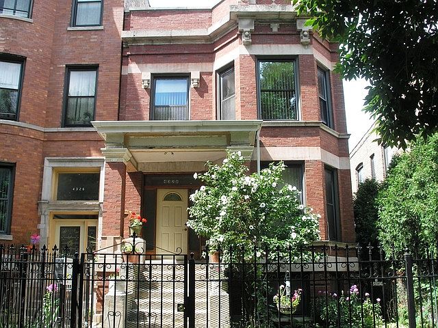 1st image of 4328 N Kenmore Ave #2