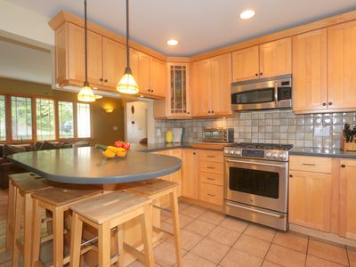 2880 Old Yorktown Rd, Yorktown Heights, NY, 10598