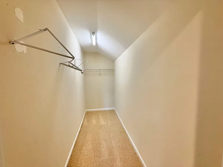 1140 Litchborough Way — Photo 40