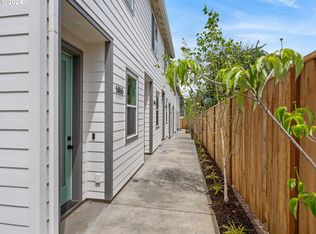 5865 NE Prescott St #5, Portland, OR 97218