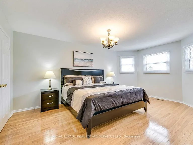 1447 Clearview Dr — Photo 27