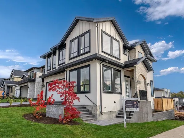 20453 69th Ave, Langley, BC V2Y 3A6