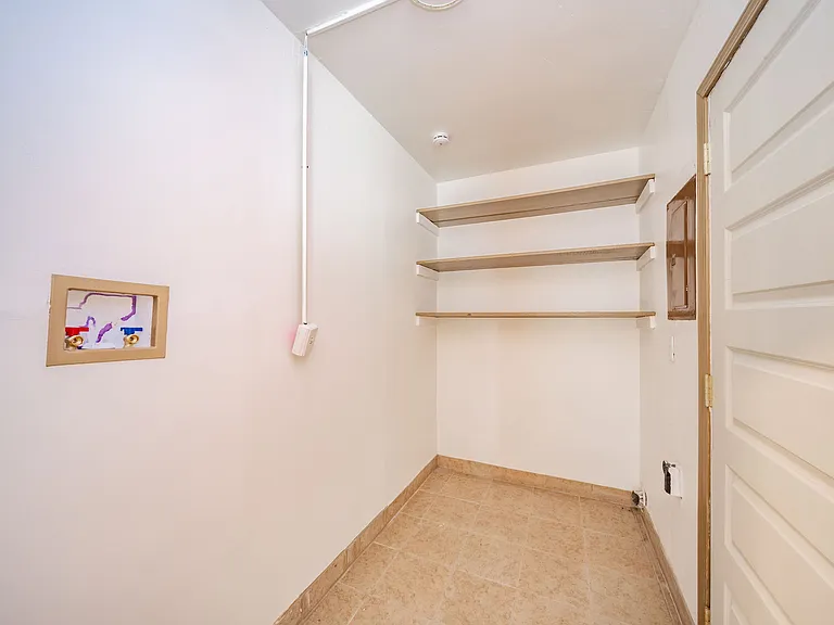 9438 Conried Dr — Photo 21