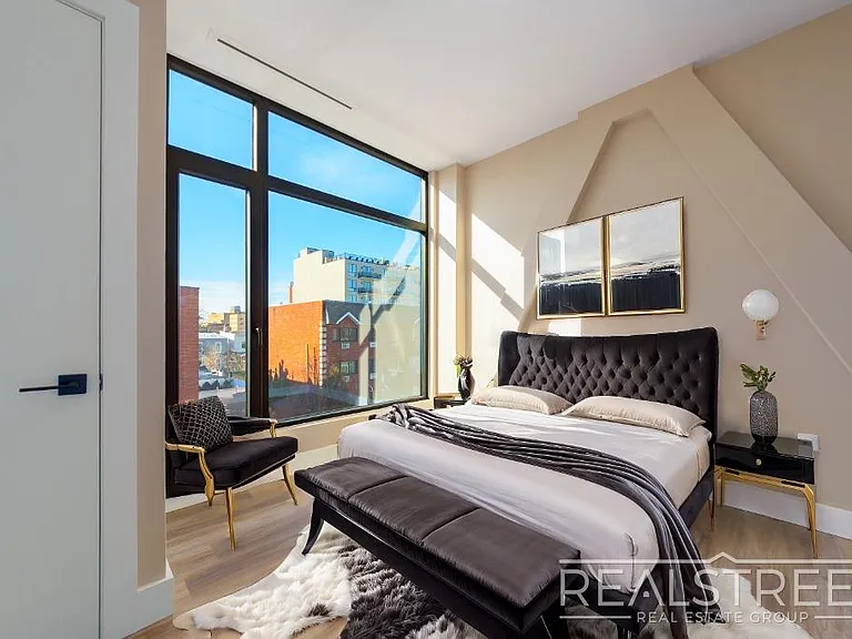 2801 Tilden Ave #2A — Photo 3